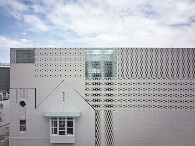 Melbourne-Holocaust-Museum-by-Kerstin-Thompson-Architects-©-Derek-Swalwell