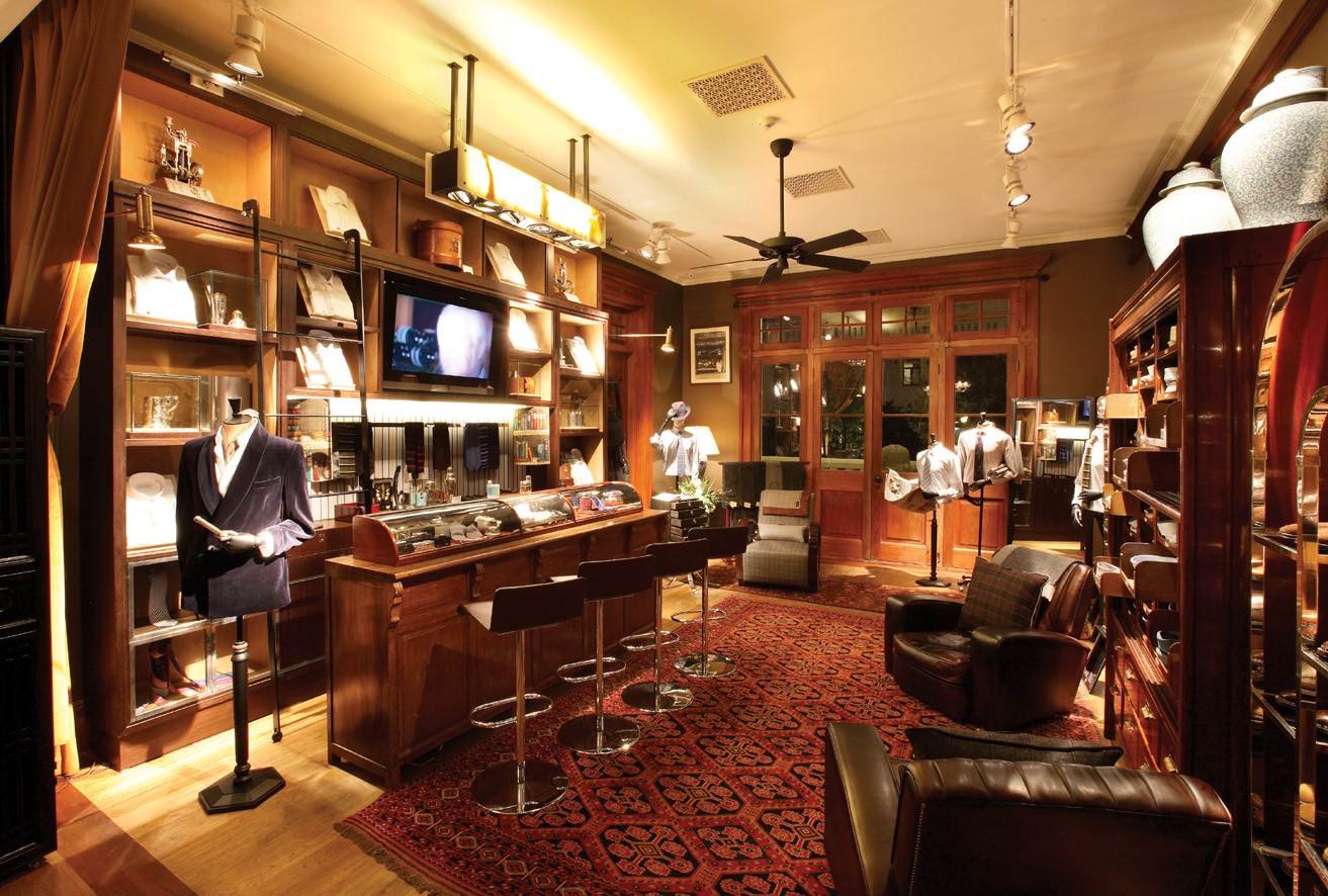 Unique store. Джентльмен Хаус. Dunhill Tailors в Нью-Йорке. Barber at Bourdon House.
